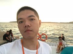 -班拉雅潜水度假村