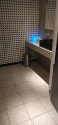 -PE SALON