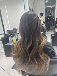 -5M HAIR SALON