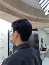 -宫铭烫发染发接发店