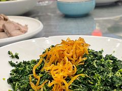 -侬佳蒸菜馆(听潮店)