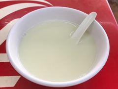 豆浆-程记烧腊快餐店(松园南街店)