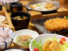 酥炸猪肉裹温泉蛋-胜博殿日式炸猪排(西红门店)