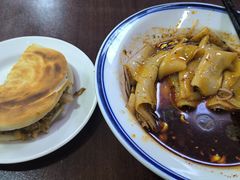 汉中热面皮-汉思肴 热面皮(虬江路店)