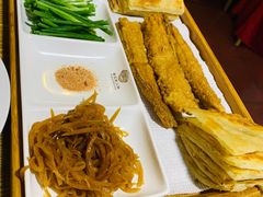 -闻道食府烙饼卷带鱼(原车耳营店原大觉寺店)