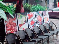 等位区-北院·果木烤鸭·25年东北菜(创意产业园店)