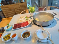 养生原汤锅-俏牛哥鲜牛肉牛肆馆(重庆天地店)