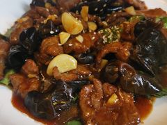 -魏铭鱼头捞饭(晋阳路店)