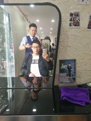 -诗悦发型SALON·圣罗兰店