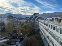 -平措康桑·和牛自助观景餐厅(布达拉宫店)