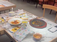 -菲滋意式餐厅(临海银泰店)