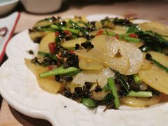 韭菜花炒土豆-缘生态云南菜·野生菌庭院餐厅(华侨城店)