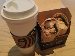 -星巴克(广州南站A18检票口楼上)