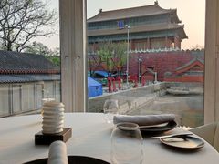 -TRB Forbidden City(故宫店)