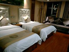 -雅住连锁酒店(琉璃场地铁站店)