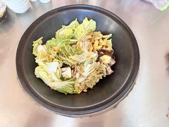 -粘豆包柴火铁锅炖