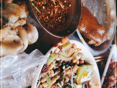 -王万妈卤猪脚(青岩交通路)