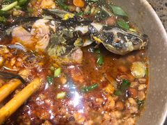 -肖肖酸萝卜鱼火锅(总店)