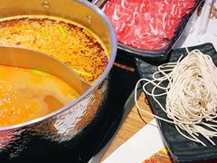 -呷哺呷哺(万达新世界店)