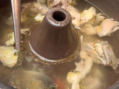 汽锅鸡汤-云海肴·汽锅鸡·云南菜(高德置地店)