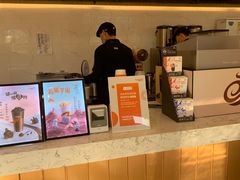 -CoCo都可(北京西站北广场店)