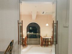 -香梨观景餐厅(西街店)