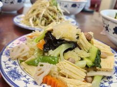 -八爷手擀炸酱面(天津总店)