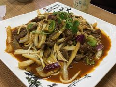 特色炒肉-清真·伊清阁餐厅