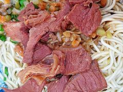 -牛师傅牛肉面(尚隆路店)