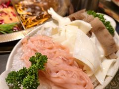 -廖掌柜·重庆鲜货火锅(上海首店)