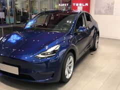 -TESLA 特斯拉(北京颐堤港体验店)