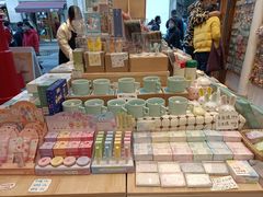 -猫的天空之城概念书店(杭州南宋御街店)