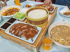 -六和聚传统烤鸭.天津菜(和平店)