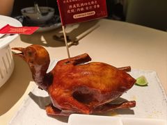 非遗红烧乳鸽-侨美食家·粤菜(体育西路店)