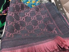 -Gucci(戴高乐机场T 2E)