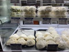 -白玉兰食品(中山公园龙之梦店)