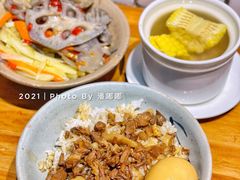 -红猪卤肉饭(大西洋美食城店)