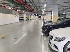 -经纬汇-停车场