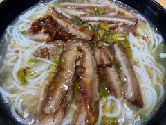 -花溪巷牛肉粉(泉城路店)