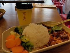 香辣牛肉笋烧饭-李先生牛肉面大王(上海站南广场店)