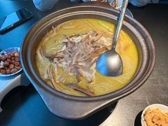 -凤凰湘语·平价海鲜餐厅(浦东旗舰店)