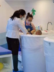 -马博士婴幼儿游泳馆(广安门旗舰店)