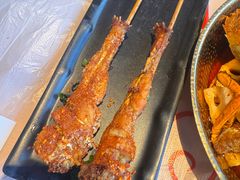 -肥肥虾庄·金牌油焖大虾(汉街SKP店)