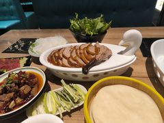 -龙聚德北京烤鸭(沙坪坝华宇A馆店)