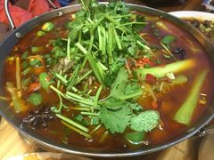 -自贡盐帮菜·玩辣餐厅(樱花园西街店)