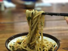 牛肉臊子面-马振面(小皮院店)