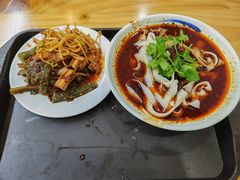 -李刚鸡西刀削面