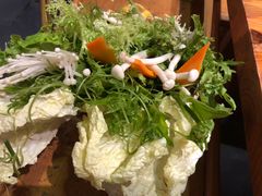 -野山舂·贵州现舂酸汤火锅(鸿通城店)