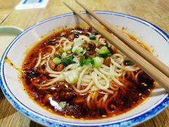 台灯小面-车沾巷·重庆老味豌杂面