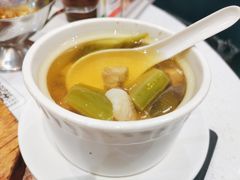 凉瓜黄豆炖排骨汤-香港新发烧腊茶餐厅(水围店)